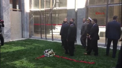 ABD Savunma Bakanı Carter, Meclis'i Ziyaret Etti