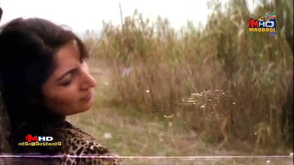 saima lollywood song-naddiya kinare kab se khari hoon