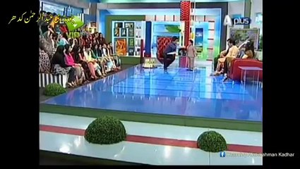 Cute Boy live Singing Front Of Attaullah khan Esakhelvi