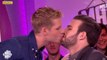 Mad Mag : Aymeric Bonnery forcé d’embrasser Benoît Dubois sur la bouche (vidéo)