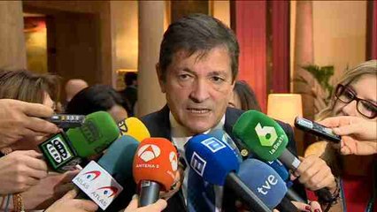 Fernández defiende una investidura en segunda votación si el PSOE se abstiene