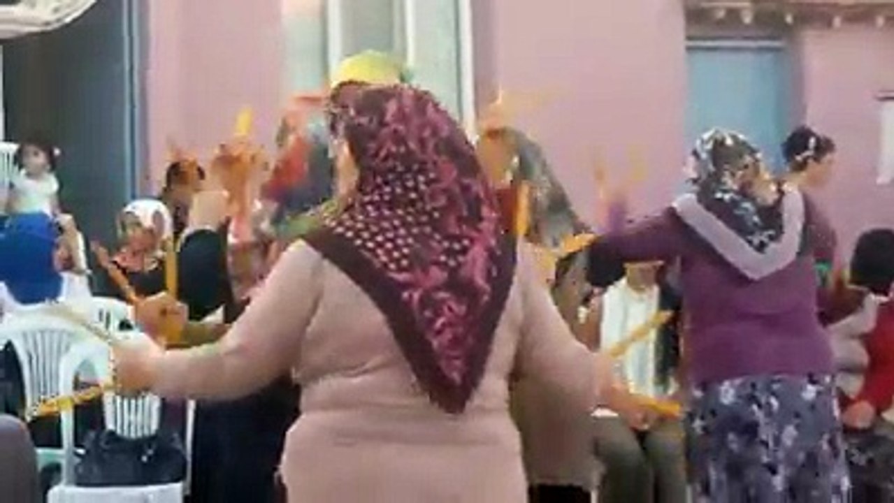 Emirdağ Eşrefli Köyü Kaşık Oyunu