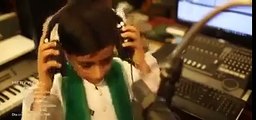 Mere Watin Ye Aqeedtain R Piyar Tujh Pr Nisaar Kar Doun Mery Watin By Little Boy In Very Beautiful Voice FuLL HD