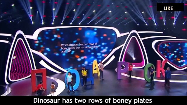 4-year-old Russian girl stuns crowd by speaking fluently in 7 languages