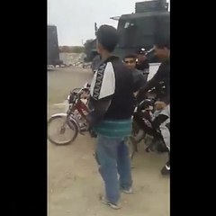 حملة امنية كبرى ومداهمة لعدد من المنازل المشبوهة في حي الزهور من ولاية القصرين