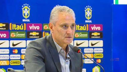 Video herunterladen: Tite exalta qualidade de Messi, mas descarta marcação especial