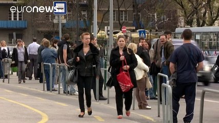 Hungria pondera medidas para aumentar salários