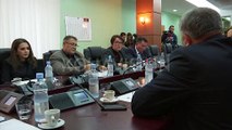 Dështimi i deputetëve pozitë-opozitë për deklaratë të përbashkët thekson edhe më dallimet [video]