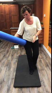 Hip Tightness or Hip Pain? Try a Foam Roller