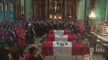 Los tres Bomberos fallecidos en incendio fueron sepultados con gran pesar en Lima
