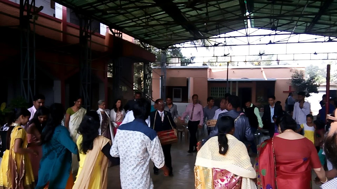 nagpuri chain dance