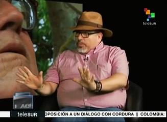 Cruce de palabras: Javier Valdes Cárdenas