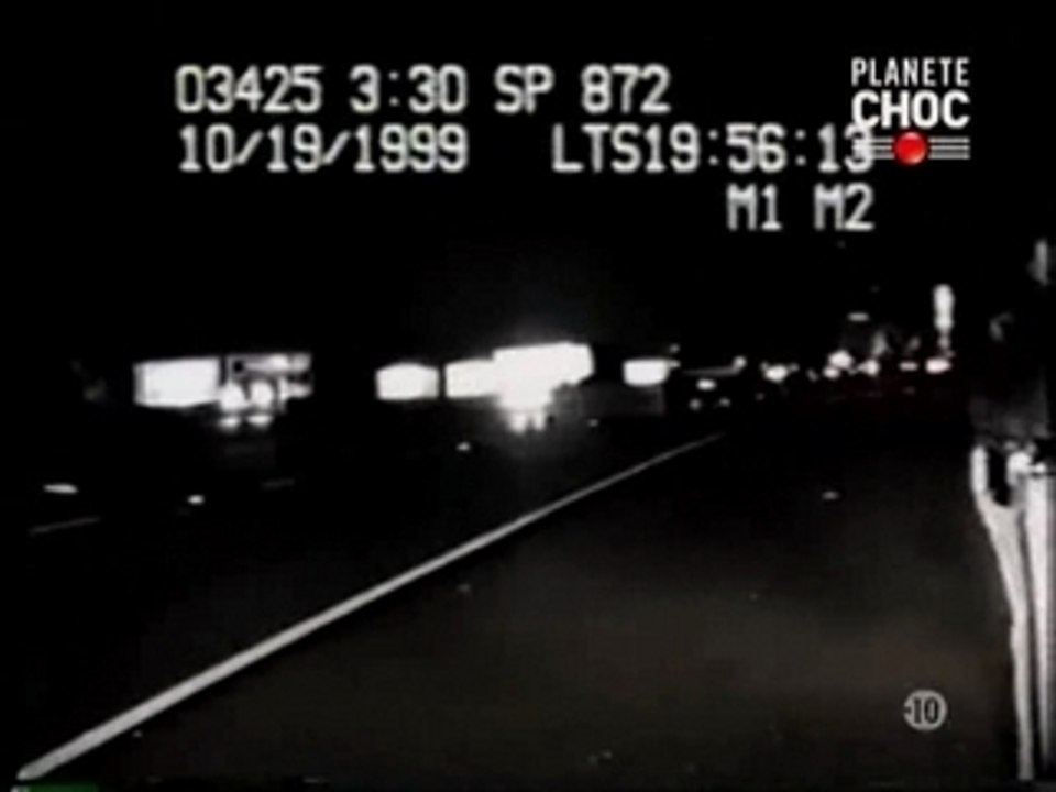 FLICS & FURIEUX - 1.6 - COURSES POURSUITES,BRAQUAGE