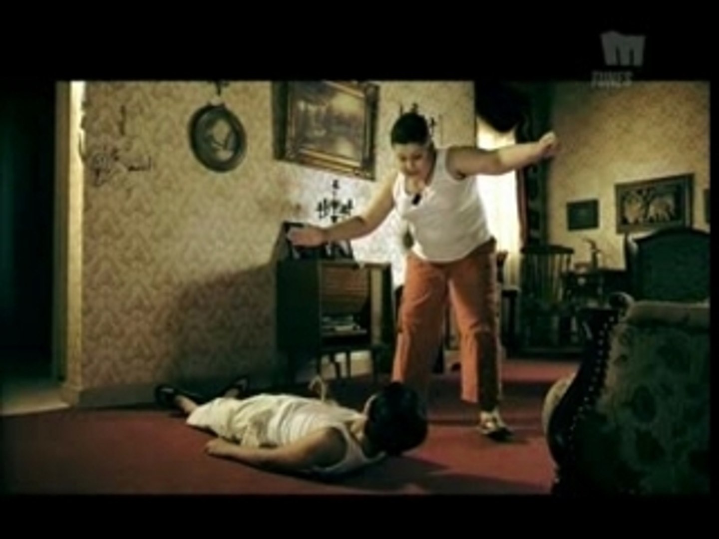 Pub Melody tunes Akon