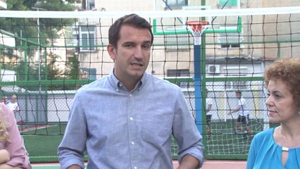 Veliaj në shkollën “Petro Nini”, fushë tenisi për nxënësit - Top Channel Albania - News - Lajme