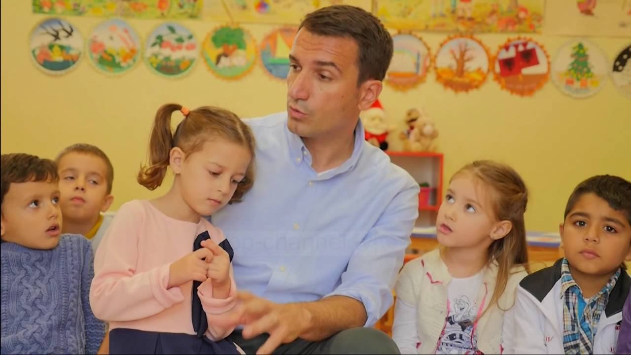 Veliaj, “leksion” fëmijëve për ndarjen e mbetjeve - Top Channel Albania - News - Lajme