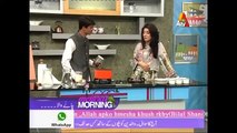 Famous Pakistani Chai Wala Arshad Khan making Chai in Show