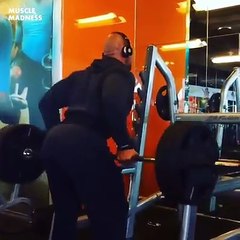 Dwayne Johnson heavy workout in Gym- Rare video