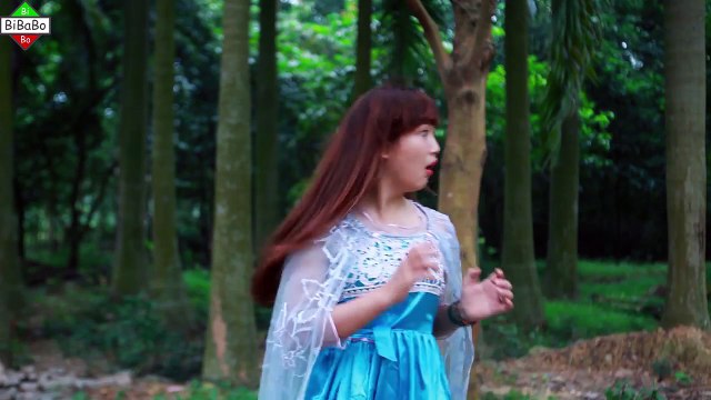 Nerf War Spiderman Gun Joker - Batman vs Superman Deadpool stupid Nerf Rescue Elsa