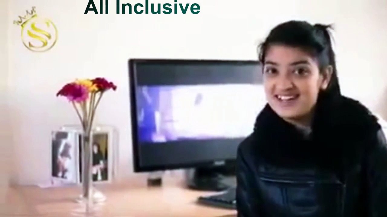 beautiful girl sing a song Meri Jaan Tere Vich Vasdi