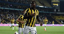 F.Bahçe, Fenerbahçe Paylaşımlarını Kaldıran Emenike'ye Para Cezası Verecek