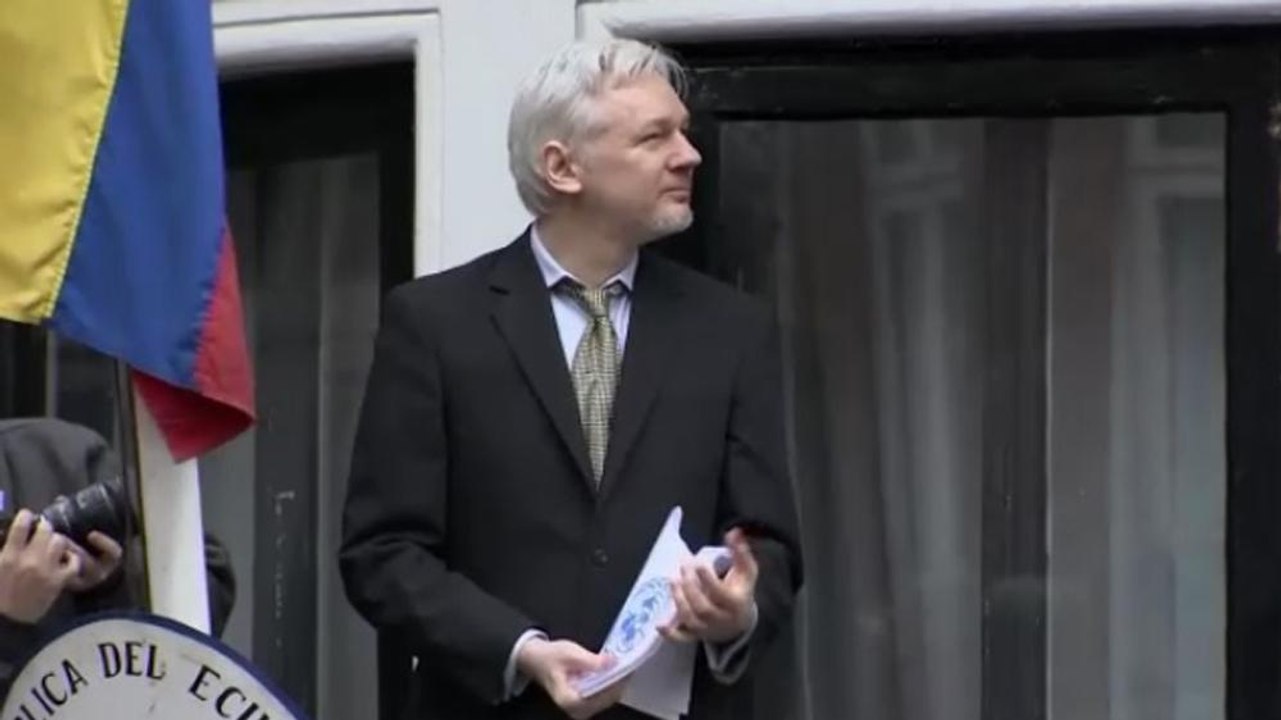 WikiLeaks: Neutral reporter or political player? - The Listening Post (Full)