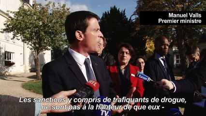 Manuel Valls affiche son "soutien" aux policiers