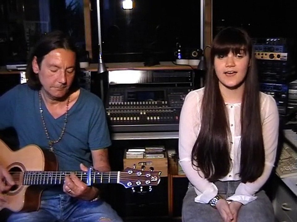 Gesangsunterrichtet für Jugendliche im Tonstudio!