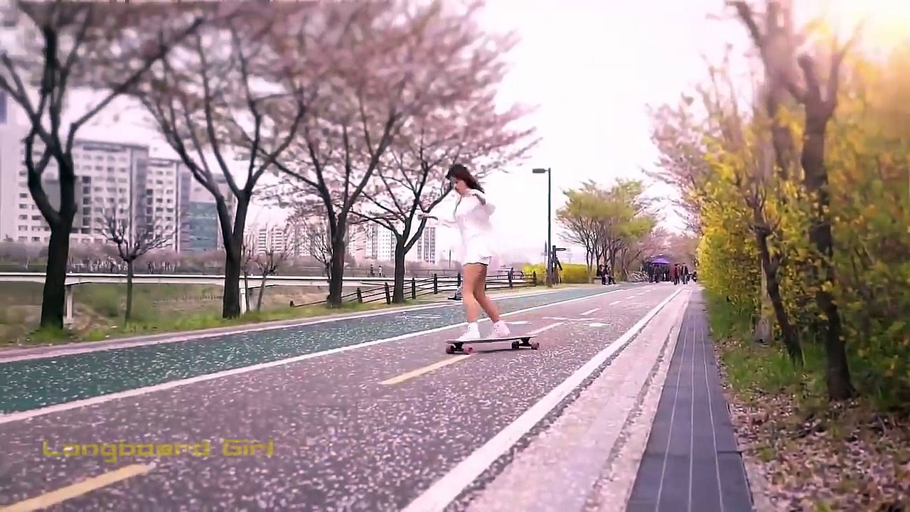 Longboard Dancing Girl - Korean Girl Park Sang Jeong