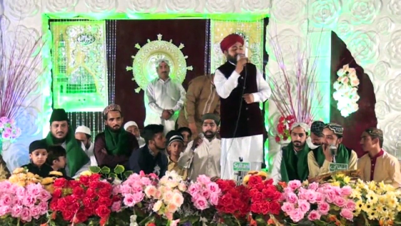 Main Nokar Panjtan da Manqabat Beautifull Mehfil Gari Show Lahore 2016 By Muhammad Usman Qadri
