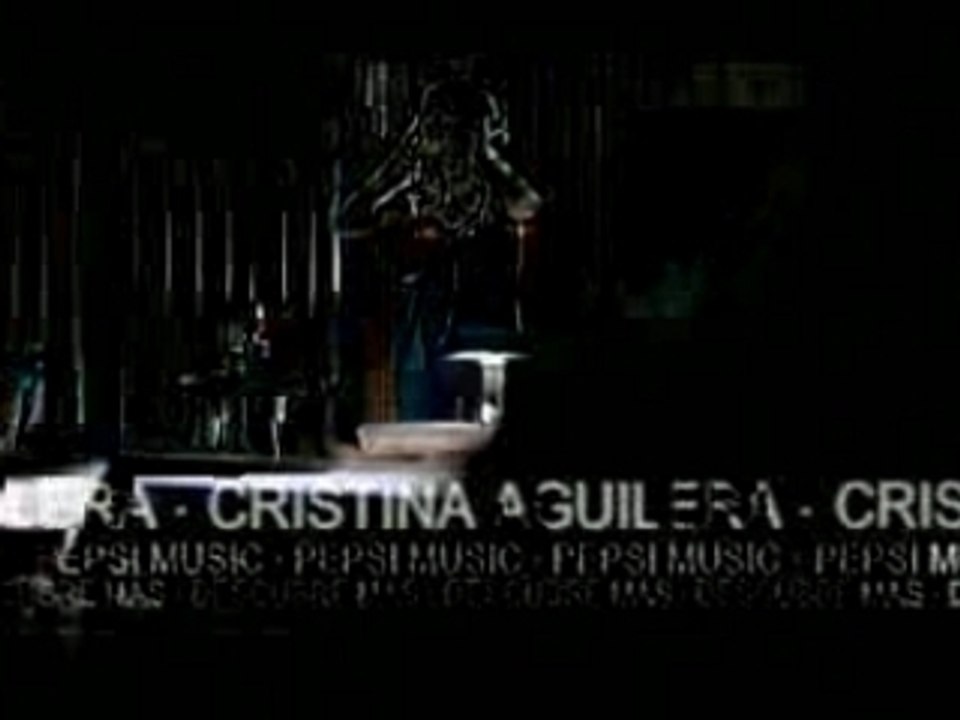 Christina Aguilera - 'Descubre Mas' (Pepsi Mexico Ad 06)