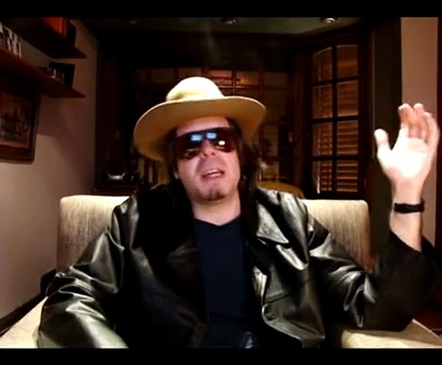 DROSS LLORA POR PRIMERA VEZ... FILMADO (Mails de Agosto)