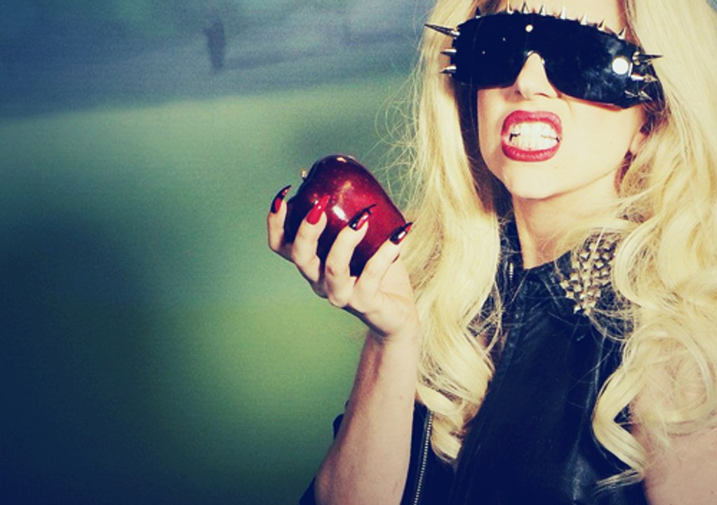 Lady Gaga - A-YO (Live From The Bud Light x Lady Gaga Dive Bar Tour - Nashville_2016)