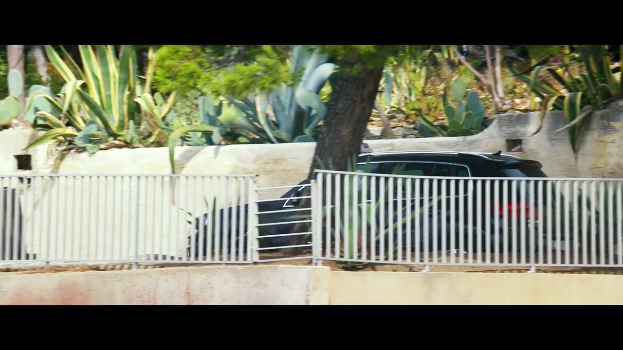 DEMAIN TOUT COMMENCE avec Omar Sy - Bande-Annonce