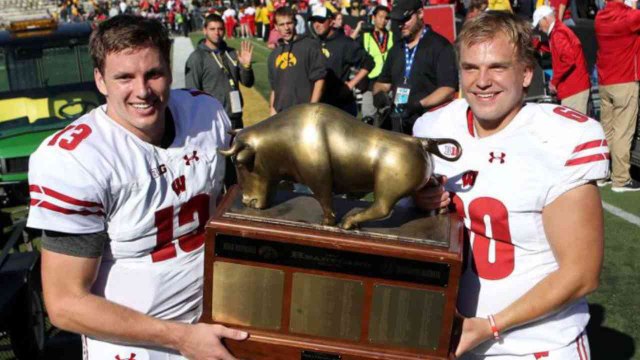 Potrykus: 2 QB’s Lead Badgers to Victory