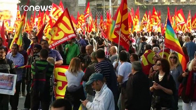 Италия: день против Ренци