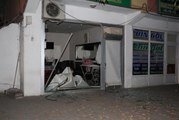 Bingöl'de Bomba Yüklü Araçla Saldırı: 1 Şehit, 6'sı Polis 20 Yaralı