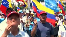 Tausende Teilnehmer bei Frauendemo gegen Venezuelas Regierung