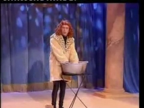 elie kakou plouf la pub