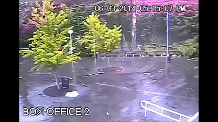 Cận cảnh những pha sét đánh kinh khủng trong năm 2016