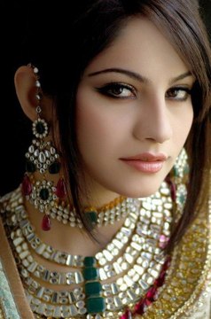 Pakistani Top 10 beautiful Actresses before and after Plastic Surgery
