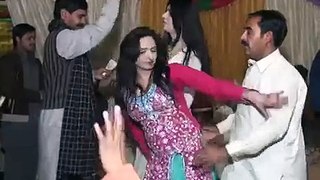 SEXY LIVE DESI PAKISTANI DANCE MUJRA 2016