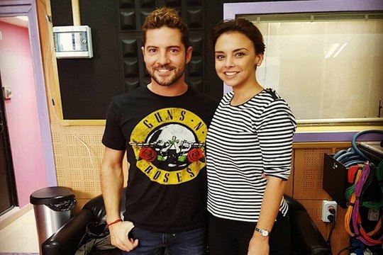David Bisbal y Chenoa ya ensayan 'Escondidos'