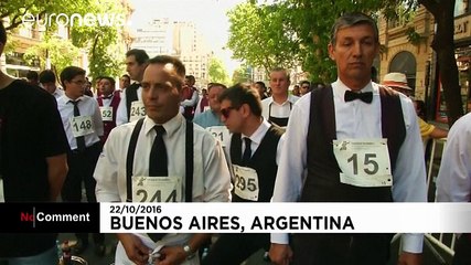 Argentinian waiters in a rush