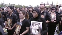 บันทึกประวัติศาสตร์ การรวมพลังร้องเพลงสรรเสริญพระบารมี ที่ท้องสนามหลวง KingBhu