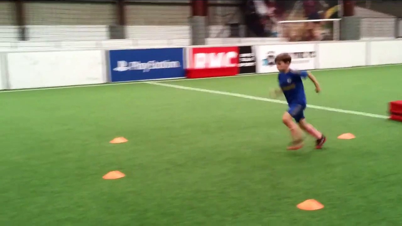 STAGE FOOT AU FIVE DE PERPIGNAN ÉTÉ  2016 N°2