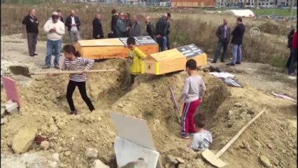 Konut Mağdurlarından Tabutlu Protesto