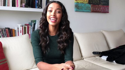 Une Miss France défile en robe de dragées pour le Salon du Chocolat