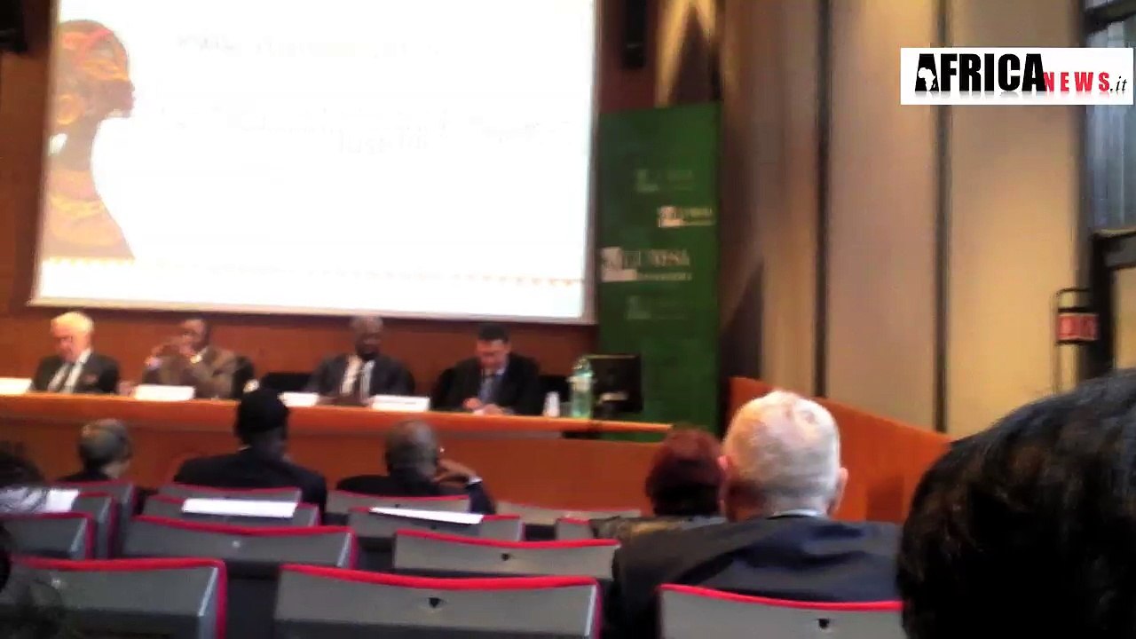 1.Intervento di Roberto Colamine' ad Ottobre Africano 2016