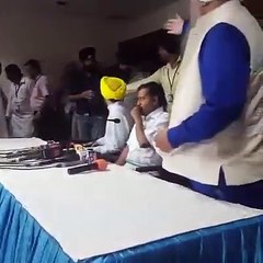 Kejriwal Releases  Trade and Industry Poll Manifesto (2)